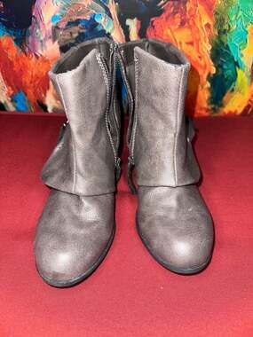 No.08 Style & Co. Ankle Boots Size 6.5 Brown Faux Leather Fold Over Zip